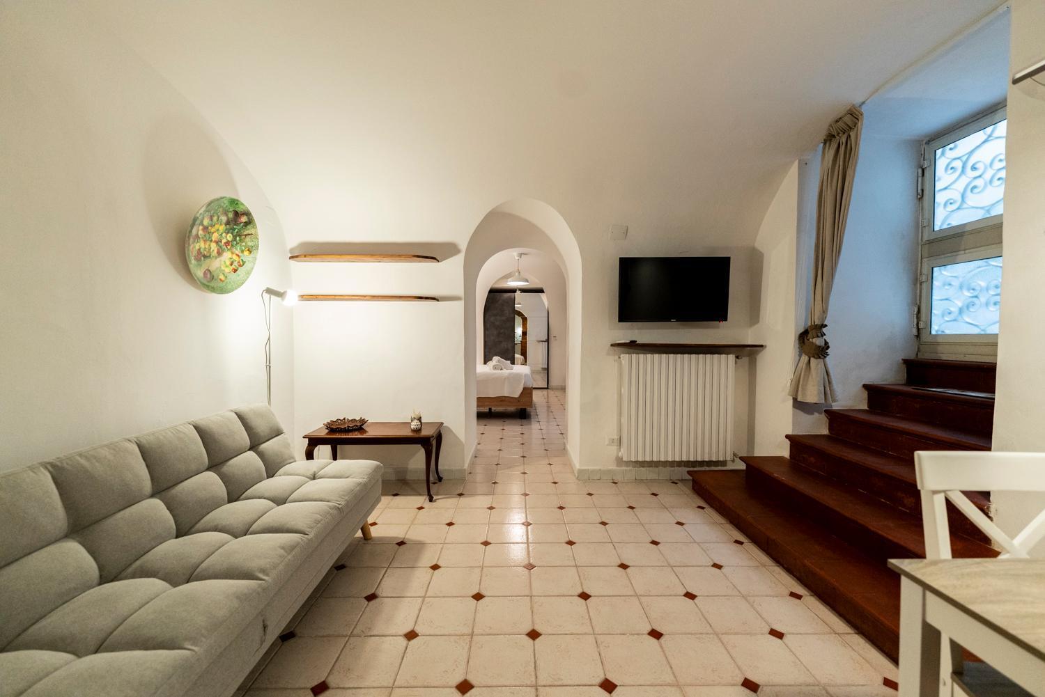 Via Solimena 9